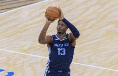 小賈倫21投9中三分7中5空砍27分2籃板另添4助2帽