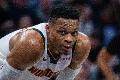 威少助攻數(shù)破萬！超越大O登頂NBA歷史第八！