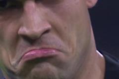 一支穿云箭，F(xiàn)ifa官推重溫帕瓦爾世界杯擊潰阿根廷的逆天一射