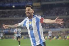 WhoScored單場(chǎng)滿分次數(shù)榜：梅西119次遙遙領(lǐng)先，C羅38次緊隨其后