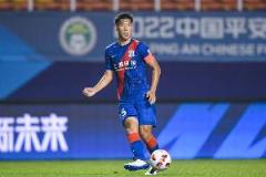 記者：朱辰杰難完整合練 出戰(zhàn)可能性不大 王世龍或首發(fā)出場