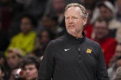 布登：詹金斯被解雇引熱議 帶隊(duì)成績(jī)與球隊(duì)發(fā)展俱佳