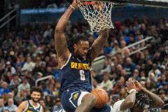 老將閃耀！小喬丹5投5中貢獻11分1籃板2助攻2封蓋精彩表現(xiàn)