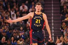 追夢：波斯特今晚展現(xiàn)出色投射能力，把握多次關(guān)鍵機(jī)會