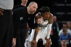 張佳瑋：詹金斯被解雇背后，是賭注還是隱患？