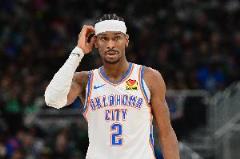 亞歷山大砍33+7+8 前三節(jié)18中6末節(jié)5中4鎖定勝局