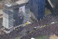 紐卡隊(duì)史首冠！30萬人狂歡游行慶勝利