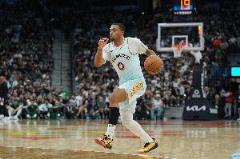 就你打得還行！凱爾登13投8中轟19分3籃板2助攻1搶斷