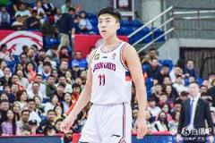 劉顏誠(chéng)三分命中率低仍貢獻(xiàn)9分 正負(fù)值為-3