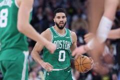 塔圖姆：我打過100場季后賽算老將，但才27歲確實(shí)年輕