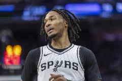 卡斯爾狀態(tài)低迷 球隊正負值-25