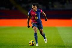 孔德連續(xù)踢92場引熱議 聯(lián)賽三次遲到遭處罰坐替補(bǔ)席