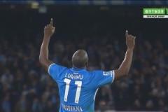 那不勒斯搶斷成功！盧卡庫禁區(qū)內(nèi)轉(zhuǎn)身抽射破門！