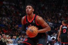 巴雷特三分7中4砍31分5板5助 正負(fù)值+19表現(xiàn)出色