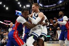 森林狼與活塞交鋒12次技術(shù)犯規(guī) 創(chuàng)2005年以來新高