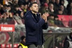 赫羅納主帥：巴薩值得這場勝利，球隊已深受弗里克戰(zhàn)術影響