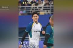 孫楊加盟明星足球賽擔(dān)任前鋒，與馬明宇等名將組隊(duì)亮相