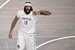 濃眉強調外線防守重要性：試錯時間已所剩無幾