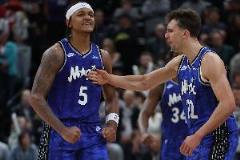 班凱羅與小瓦連續(xù)8場同砍20+ 追平鯊魚便士并列隊(duì)史第一