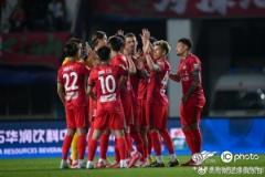 河南俱樂部酒祖杜康2-3青島西海岸 卡多索傳射建功 阿奇姆彭破門助力取勝