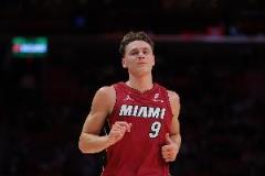 斯波：拉松的影響力無(wú)處不在，能左右比賽走向