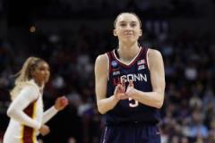 WNBA狀元佩奇爆發(fā)31分3板6助4斷2帽 連續(xù)三場砍下30+