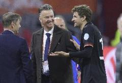 范加爾：穆勒若離開(kāi)，將配得上一場(chǎng)盛大告別