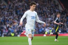 記者：拜仁關(guān)注17歲亨克小將卡雷薩斯，但簽進(jìn)攻型中場(chǎng)非優(yōu)先事項(xiàng)