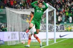 曹永競：戰(zhàn)術(shù)新部署，職業(yè)球員需勇敢無畏