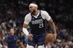 加福德復出表現(xiàn)搶眼 19分鐘9中7砍17分7板2助拼5前場板