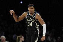 字母哥：進(jìn)攻端難以找到完美平衡，但正是這種挑戰(zhàn)讓比賽充滿魅力