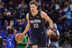 小瓦格納上半場(chǎng)高效輸出17分2板1助 爆發(fā)力引關(guān)注