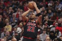 塔克學(xué)長霍頓砍27分6板 season新高