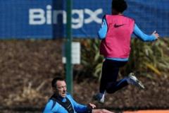 特里曬訓練照引熱議：重返賽場激動穿球鞋