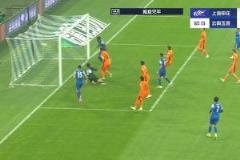 吳曦助攻米內(nèi)羅破門，申花2-1反超玉昆