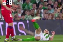 只有安東尼可以在被犯規(guī)時在空中旋轉(zhuǎn)！這就是圓神的實力