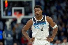 愛德華茲：約基奇是我見過的最偉大的籃球運(yùn)動(dòng)員之一