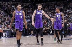 國王近期8戰(zhàn)1勝7負，戰(zhàn)績下滑恐難保首輪地位