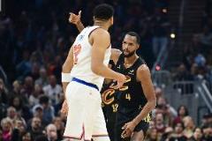 騎士三殺尼克斯！北京時間4月12日第四戰(zhàn)橫掃對手