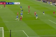 利物浦打破僵局！若塔禁區(qū)閃轉(zhuǎn)騰挪低射破門！迪亞斯腳后跟送助攻