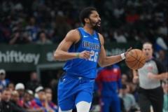 丁威迪冷靜發(fā)揮11中5砍14分4板2斷plus10助攻串聯(lián)全隊(duì)