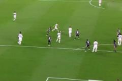 狙擊手級精度！外國球迷：這是C羅最被低估的進(jìn)球之一！