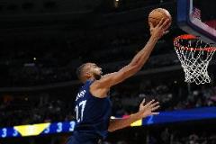 戈貝爾高效表現(xiàn)10中9砍21分18板兩雙 率隊正負值+14