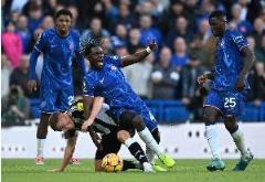 天價(jià)藍(lán)軍1.4億簽福法納+拉維亞，賽季出場(chǎng)不足15次