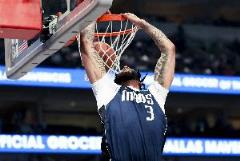 祖巴茨盛贊濃眉：每個進攻回合都能制造錯位優(yōu)勢