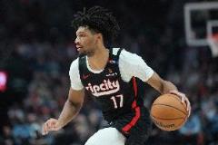 夏普效率低迷17分班頓高效21分