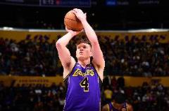 克內(nèi)克特：感謝球迷的厚愛(ài)，上場(chǎng)必全力以赴為他們效力