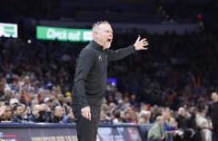 空位三分不中傷士氣！掘金全場(chǎng)31投12三分勇士38投16