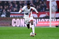 蒙彼利埃主帥贊恩里克安排登貝萊打9號位是明智之舉，巴黎隊幾乎無敵