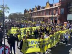 忍無可忍！熱刺球迷怒吼：列維，離開我們的俱樂部！